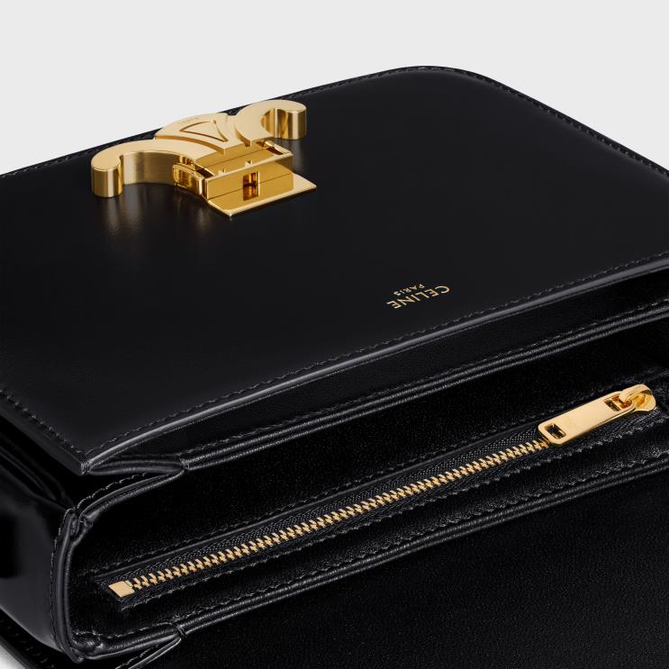 CELINE Black Teen Triomphe Bag in Shiny Calfskin R0ZNN1