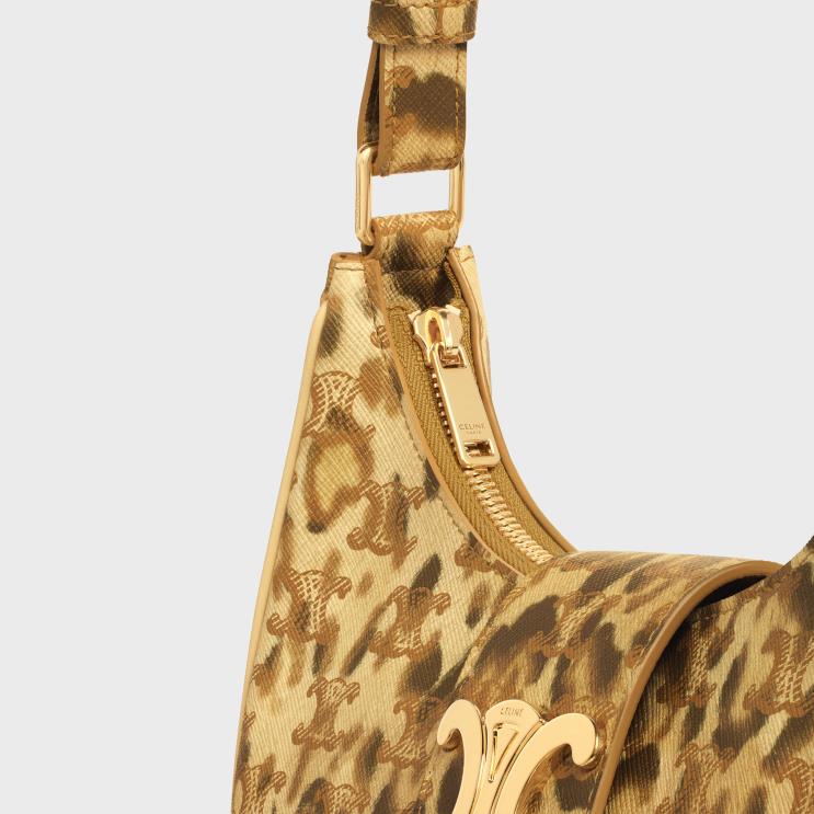 CELINE Leopard Medium Ava Triomphe Bag in Triomphe Canvas With Print R0ZNN61