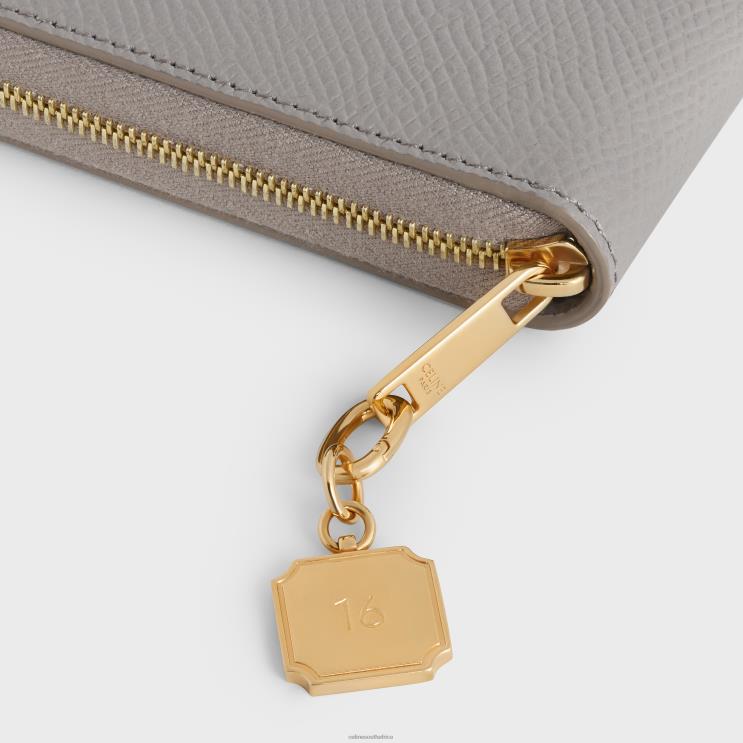 CELINE Gold 16 Charm in Brass R0ZNN537