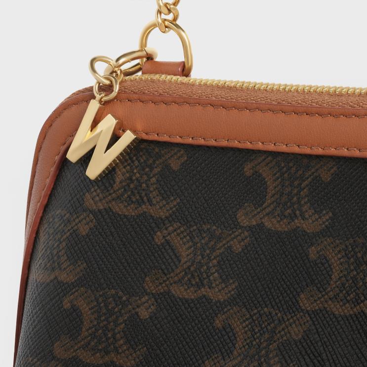 CELINE Gold W Charm in Brass R0ZNN543